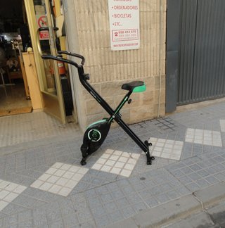 Bicicleta Estática Cecotec Fit Plegable