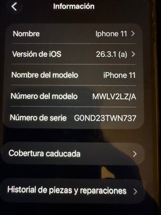 iPhone 11 64GB Rojo