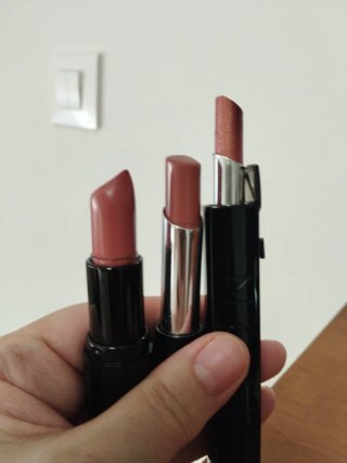 Lote 6 labiales Max Factor y otras marcas