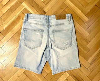 Pantalón corto vaquero Bershka Roto Talla M