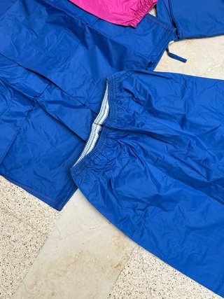 Traje chubasquero adulto Cannon azul y rosa