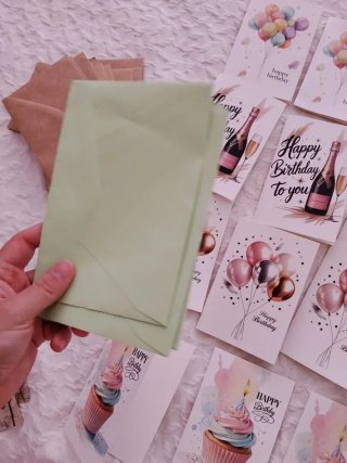 Lote de papelería: marcapáginas y tarjeta