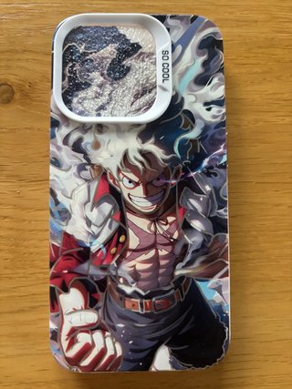 Funda iPhone 15 Pro One Piece