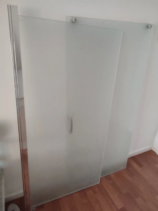 2 puertas de cristal esmerilado