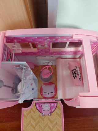 Caravana Na Na Na Surprise con Accesorios