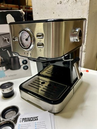 NUEVA!! Cafetera Princess Express y Cápsulas