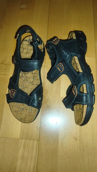 Sandalias de velcro para hombre