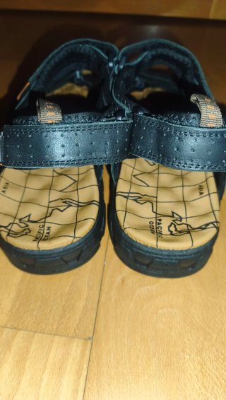 Sandalias de velcro para hombre