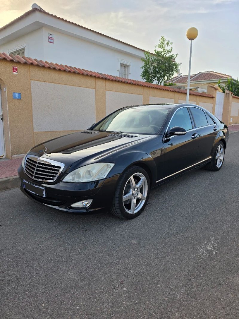 Mercedes-Benz Clase S 2006 - foto 1