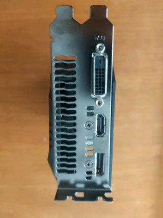 ASUS GTX 1650 4GB Nueva