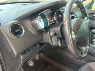 Peugeot 3008 2016 1.6 diesel pegatina c