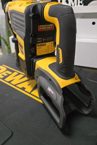 DEWALT DCH733N Martillo 13,3 J