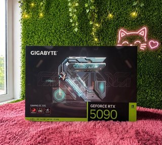 Gigabyte RTX 5090 32GB GDDR7 PRECINTADA
