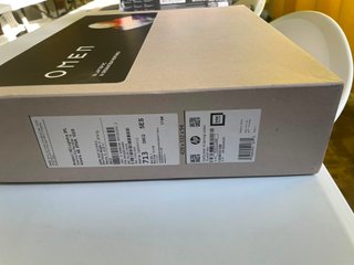 HP OMEN MAX 16 RTX 5080 Ultra 9 32GB 1TB