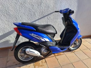 Yamaha Jog R refrigerada por agua
