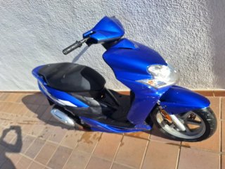 Yamaha Jog R refrigerada por agua