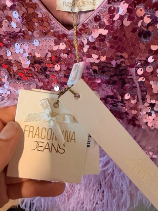 Top Fracomina lilla paillettes e piume