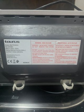 Microondas Taurus Plata