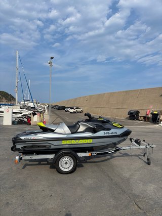 Sea-Doo RXT-X RS 325