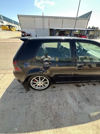 Volkswagen Golf 2002