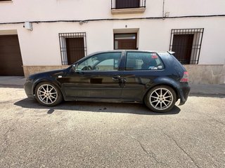 Volkswagen Golf 2002