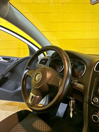 Volkswagen Golf VI 2.0 TDI 110cv DPF Advance