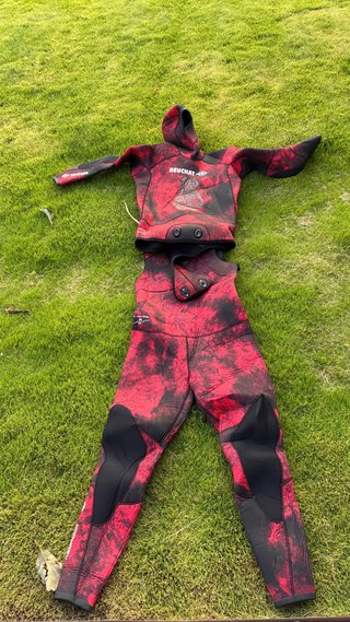 Traje de neopreno Beuchat 7 mm