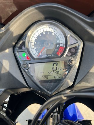Suzuki SV650S Azul 2004 limitada en papeles a2