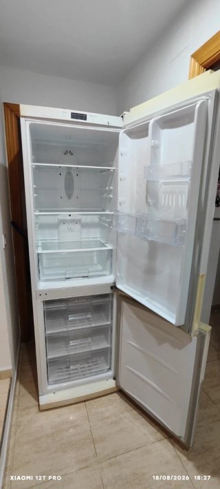 Frigorífico combi