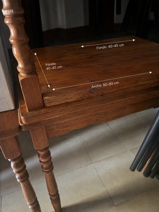 6 Mesas de Madera Marrón