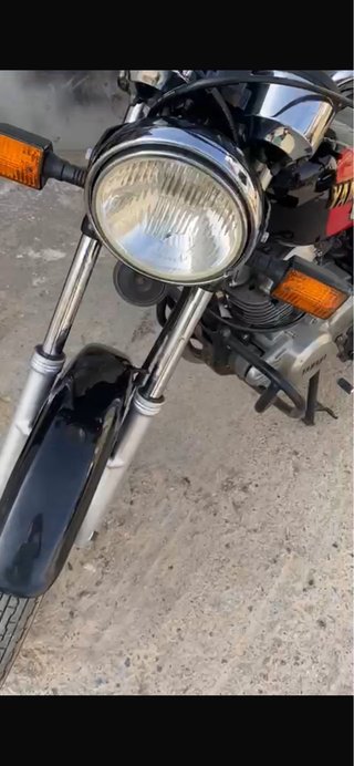 Yamaha SR250 '86 Negra