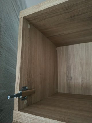 Mueble modular Besta Ikea, con lamparas