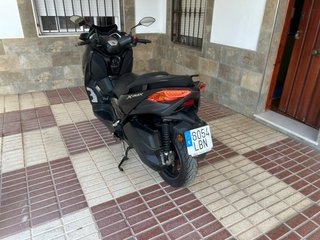 Yamaha XMAX 300 Iron Max