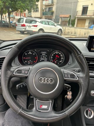 Audi Q3 2.0 S-lien 2014 A automático Naranja