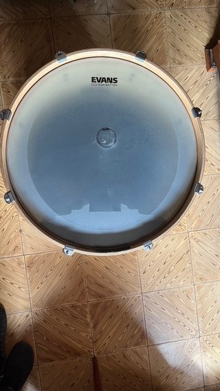Bombo Yamaha Stage Custom 22” + Funda