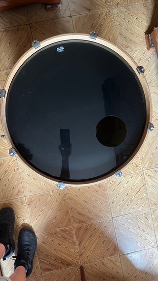 Bombo Yamaha Stage Custom 22” + Funda