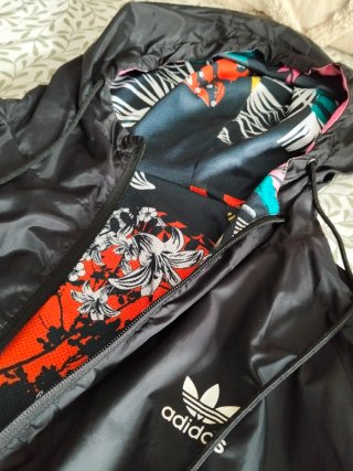 Chaqueta Adidas Vintage Multicolor Negra