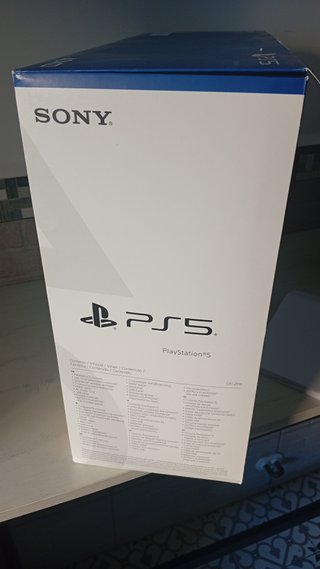 Caja y manuales PS5