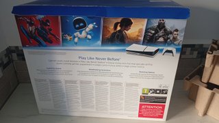 Caja y manuales PS5