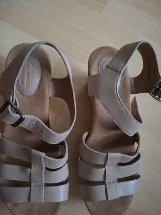 Sandalias Clarks Talla 38 Beige