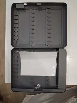 Armario para llaves metálico gris