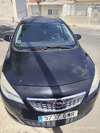 Opel Astra 2010
