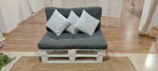 Sofá Palets Blanco con cojines incluidos