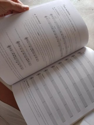 Música ... de prop, ESO B. Llibre de treball