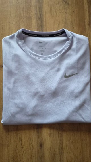 Camiseta Nike Miler DV9315 Talla M Gris
