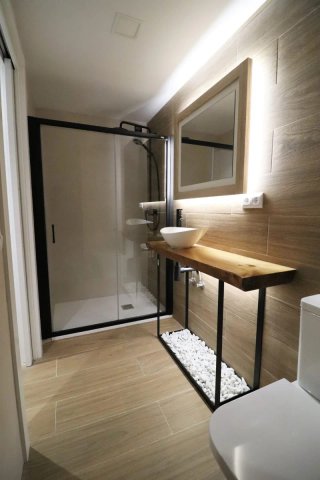 REFORMAS INTERIOR Y EXTERIOR
