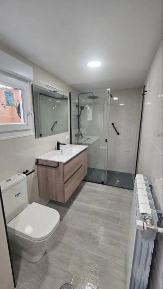 REFORMAS INTERIOR Y EXTERIOR