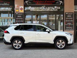 Toyota RAV4 2.5Hybrid AWD 222cv *SOLO 96.000KMS*