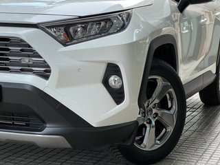 Toyota RAV4 2.5Hybrid AWD 222cv *SOLO 96.000KMS*