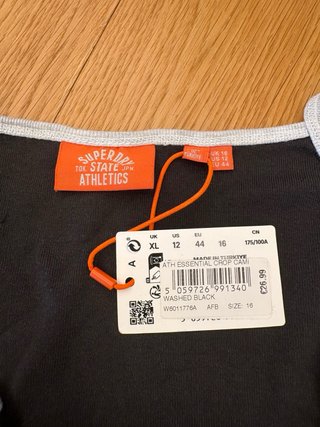 Top Superdry Antracita Talla 42